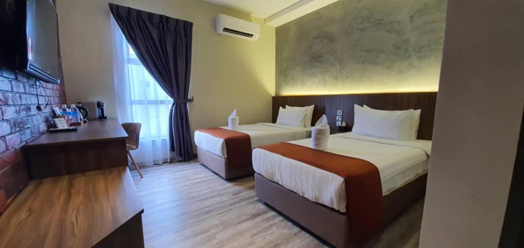 Vista Hotel Tawau Eksteriør billede
