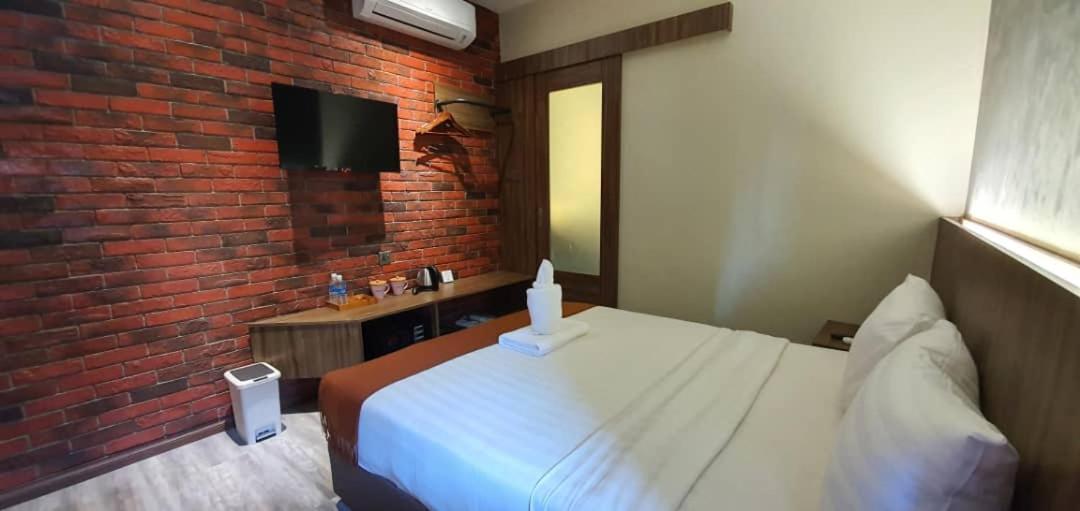 Vista Hotel Tawau Eksteriør billede