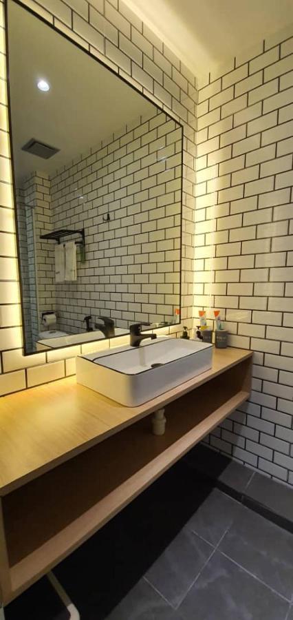 Vista Hotel Tawau Eksteriør billede